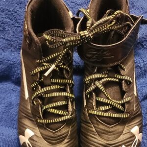 Under Armour Black and Yellow Athletic Shoes